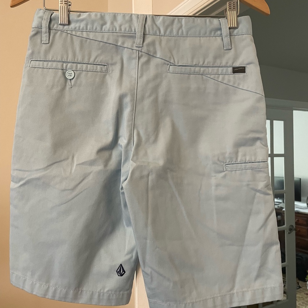 Volcom boys shorts. Waist size is 29. Light blue color - Picture 2 of 4